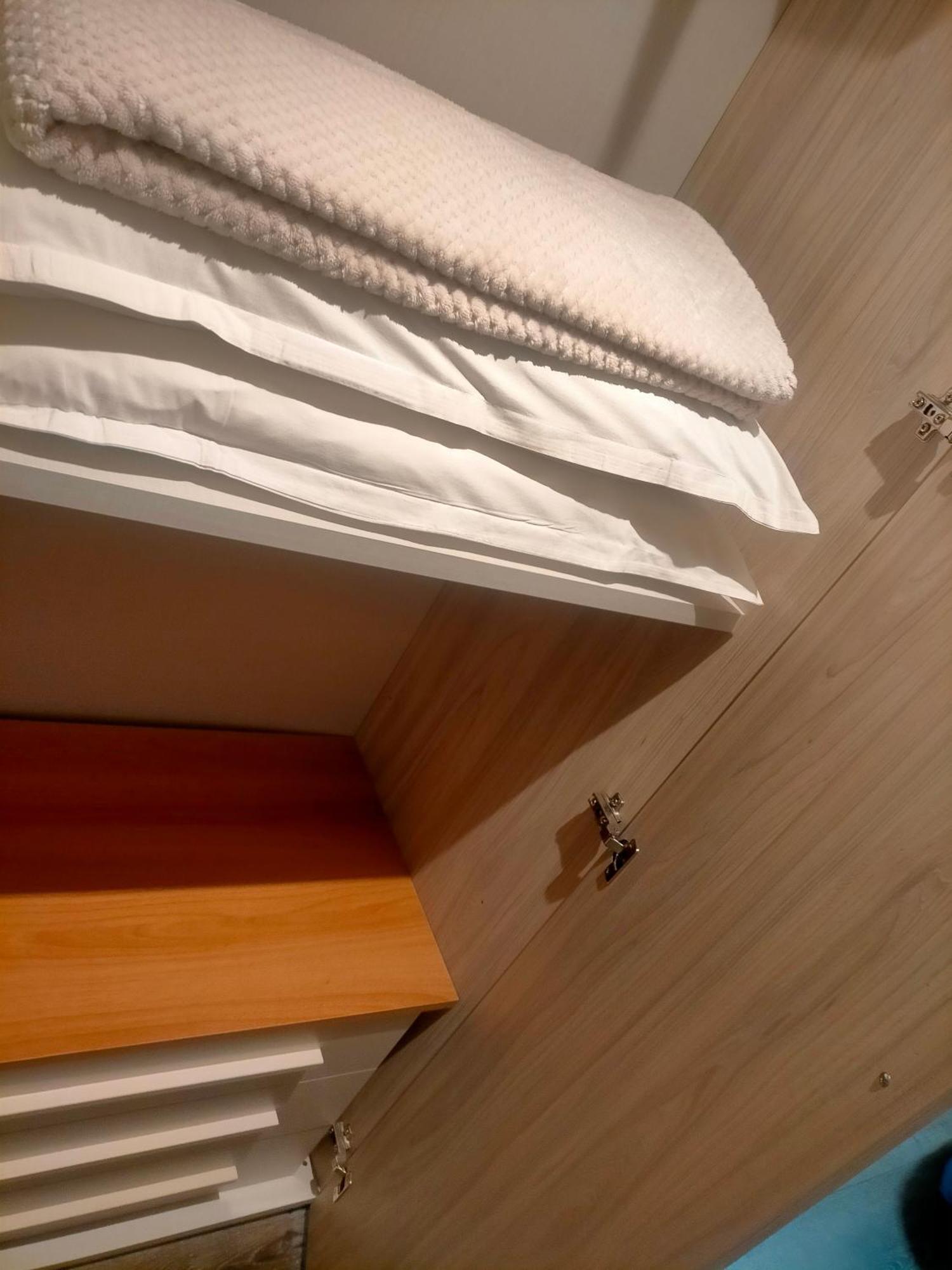 Kinghouse Διαμέρισμα Domodossola Δωμάτιο φωτογραφία